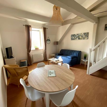 Proche cure thermale ,2 couchages 160, duplex 39m2 Rochefort-sur-Mer Extérieur photo